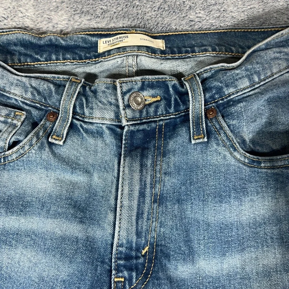 Levi Strauss Signature Gold Mens Straight Fit Medium Wash Jeans W32 L34 (32.5)